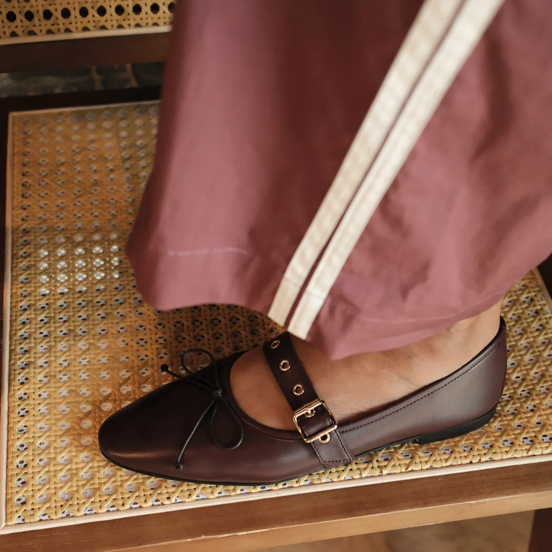 Anti Fatigue Moon Camp Como Buckle - Wine Leather