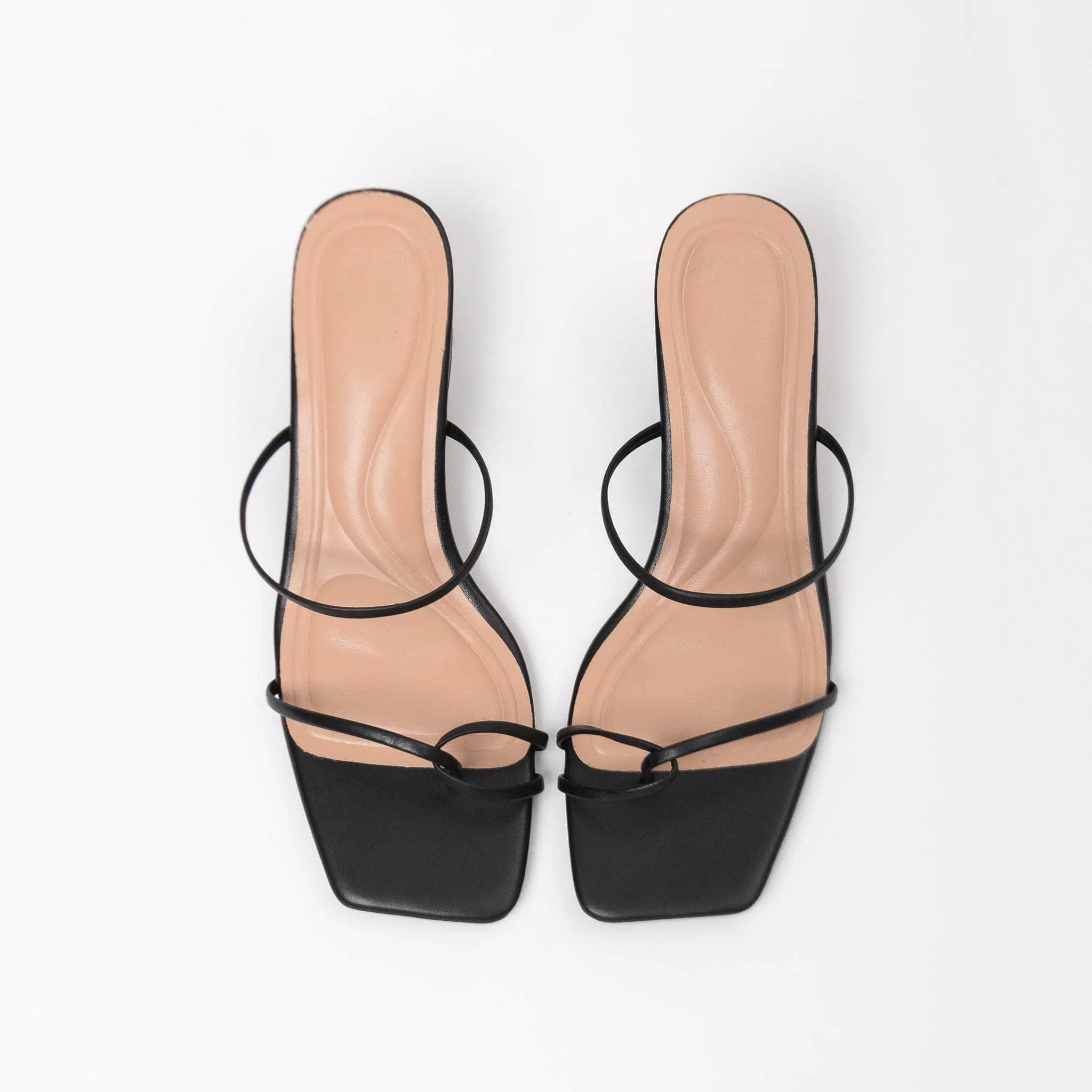 Lovi Noir rainy - day shoes Enhanced silhouette