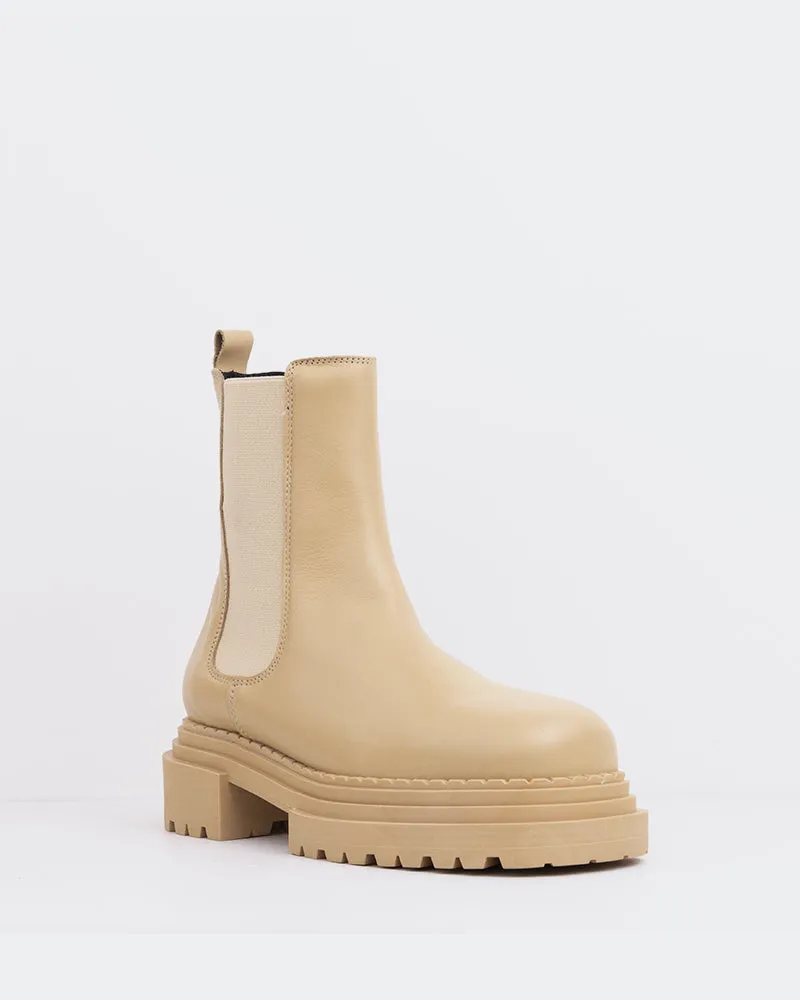 Cozy Chic Party Ready Pacio Cream Leather