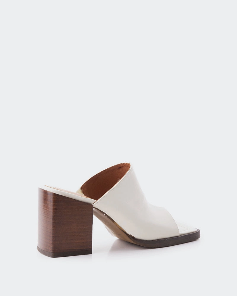 Comfort Balance Arleth Off White Leather
