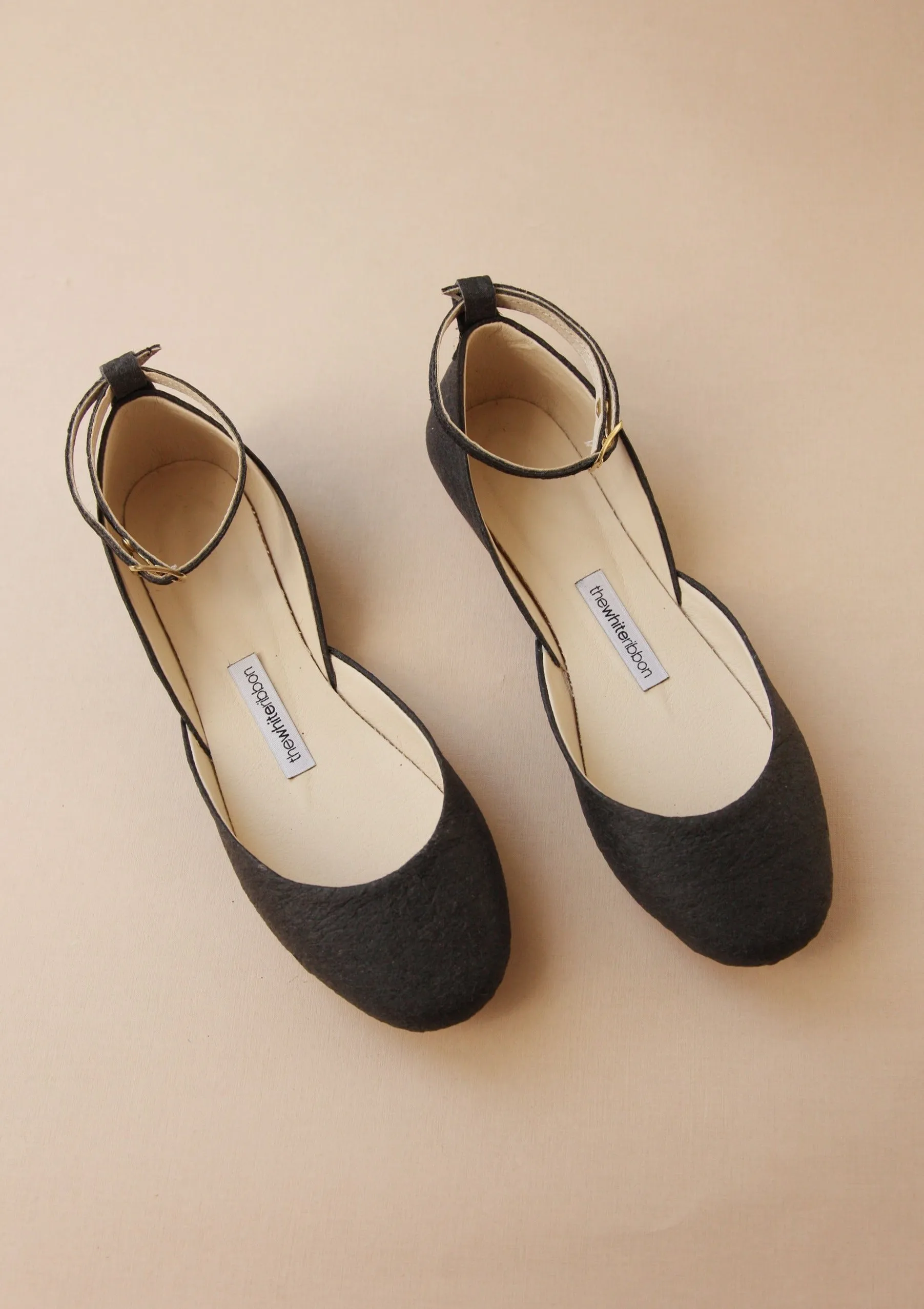 Pose Shot Functional Design AVIA VEGAN BALLET FLATS ?C BLACK