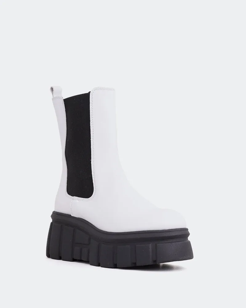 Mission White Leather Chic Winter Boots