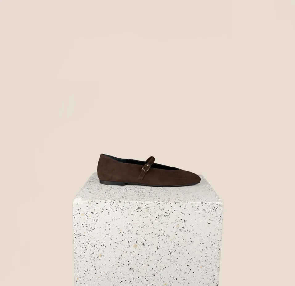 Reliable Comfort Bari - Chocolate Suede