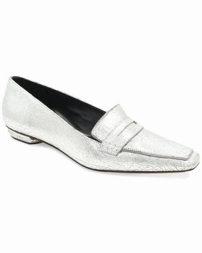 Smooth experience BCBGMAXAZRIA Paray Leather Loafer