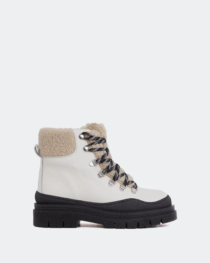 Blues Beige Leather Timeless Comfort Easy Pair