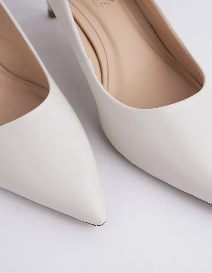 Easy to Wear hypoallergenic Phlox Off White Leather