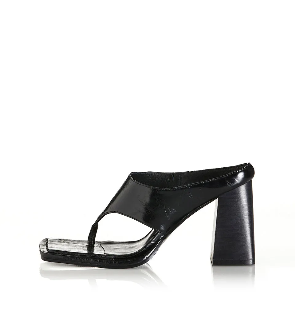 Audrey platform sandals
