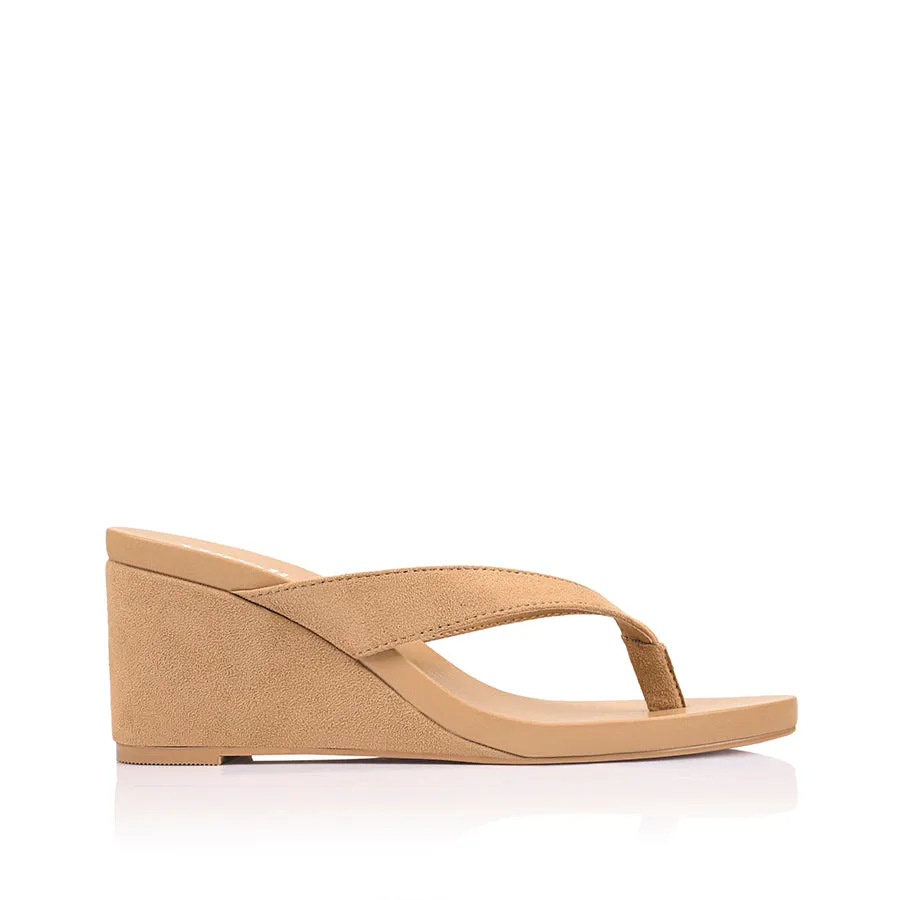 Polly Thong Wedges - Camel Tan Micro Day Ready