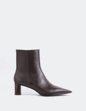 Caelum Brown Leather Everyday Ready Cool Weather