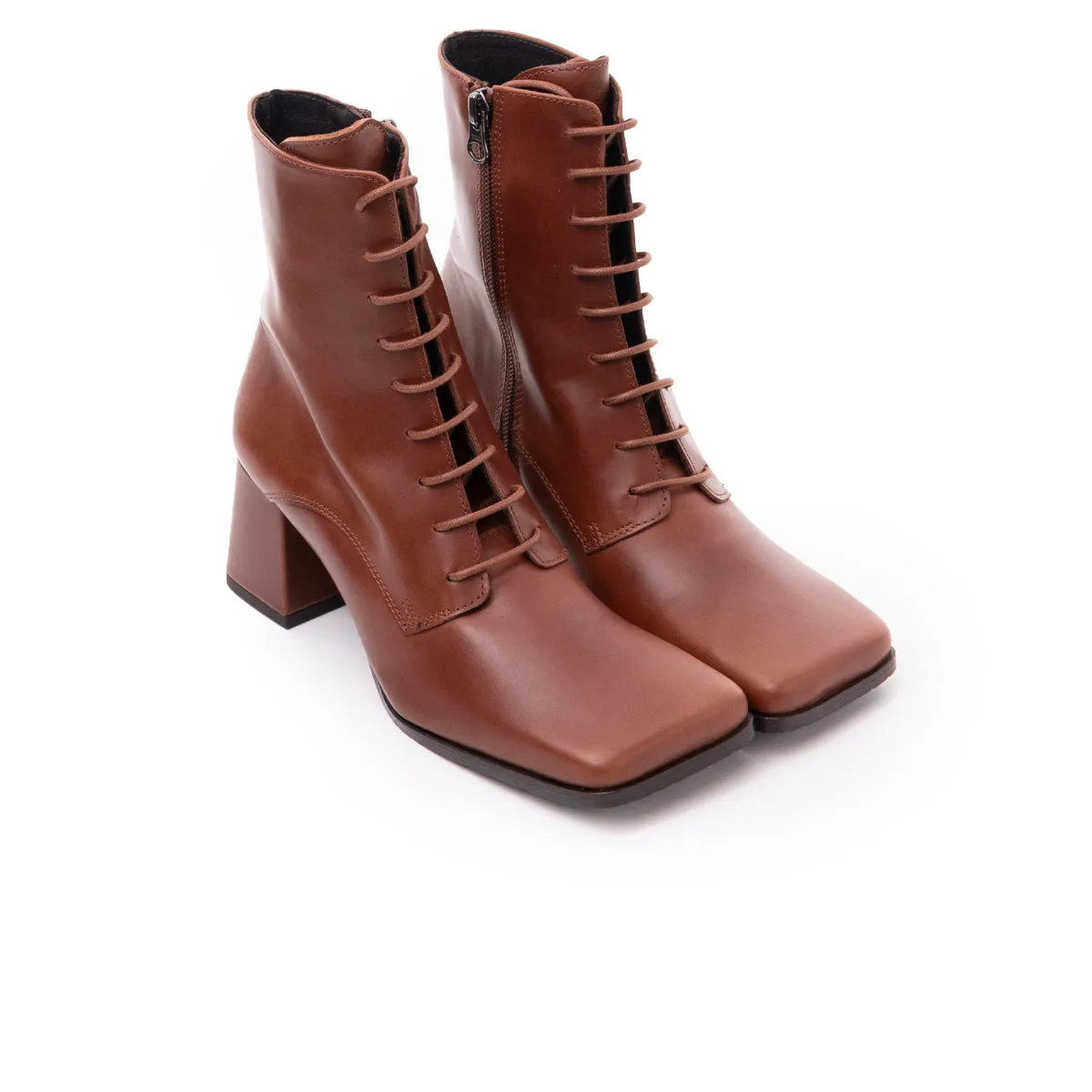 Chatham Tan Leather Cozy Boot