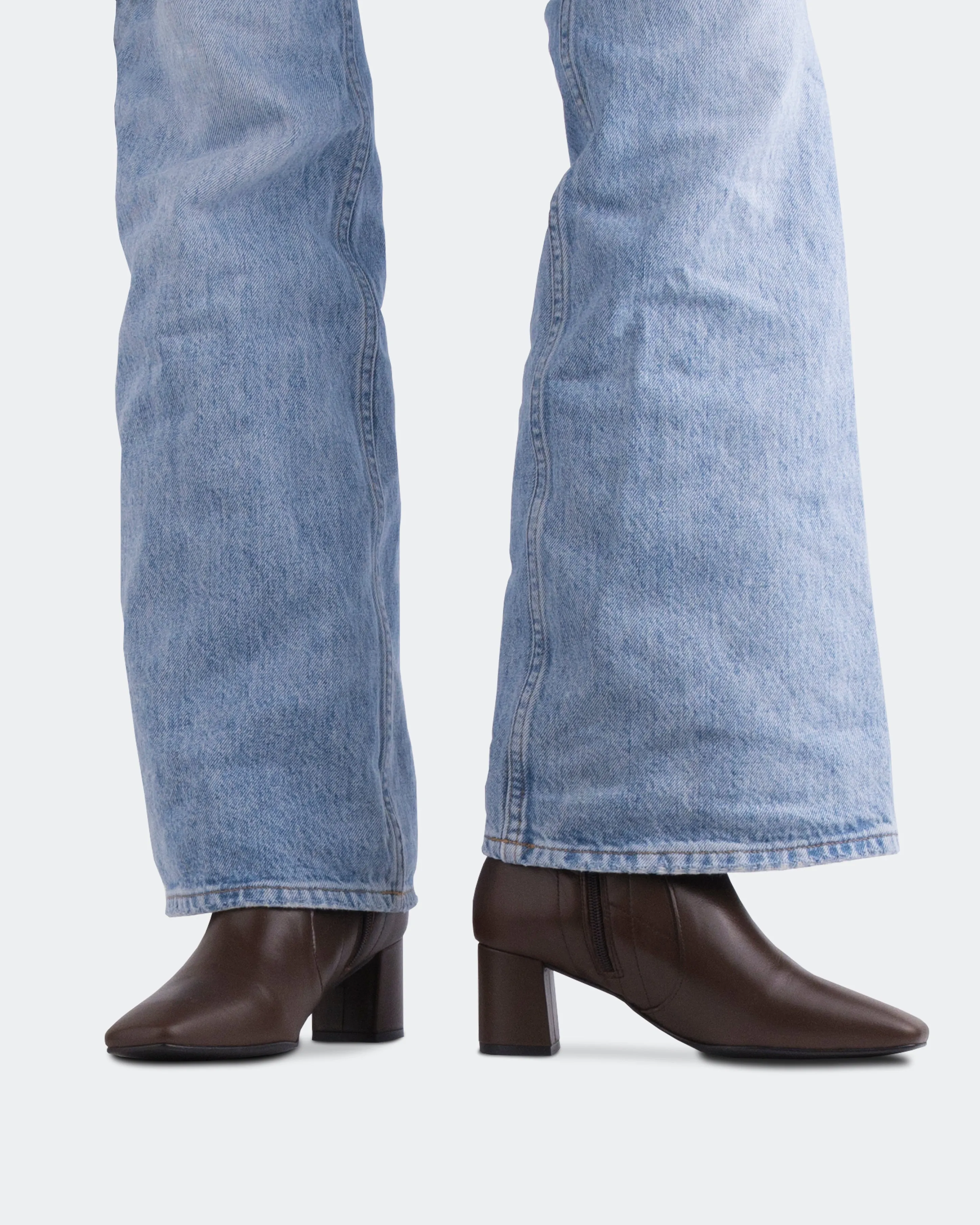 Gillian Brown Leather Daily Move Season Chicwear