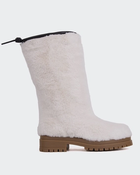 Rugged Built Winter Walker Chow Ice Faux Fur