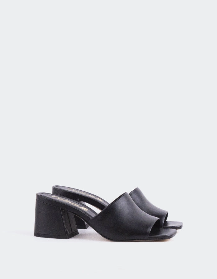 Clarabelle Black Leather Affordable Effortless Fit Sandals
