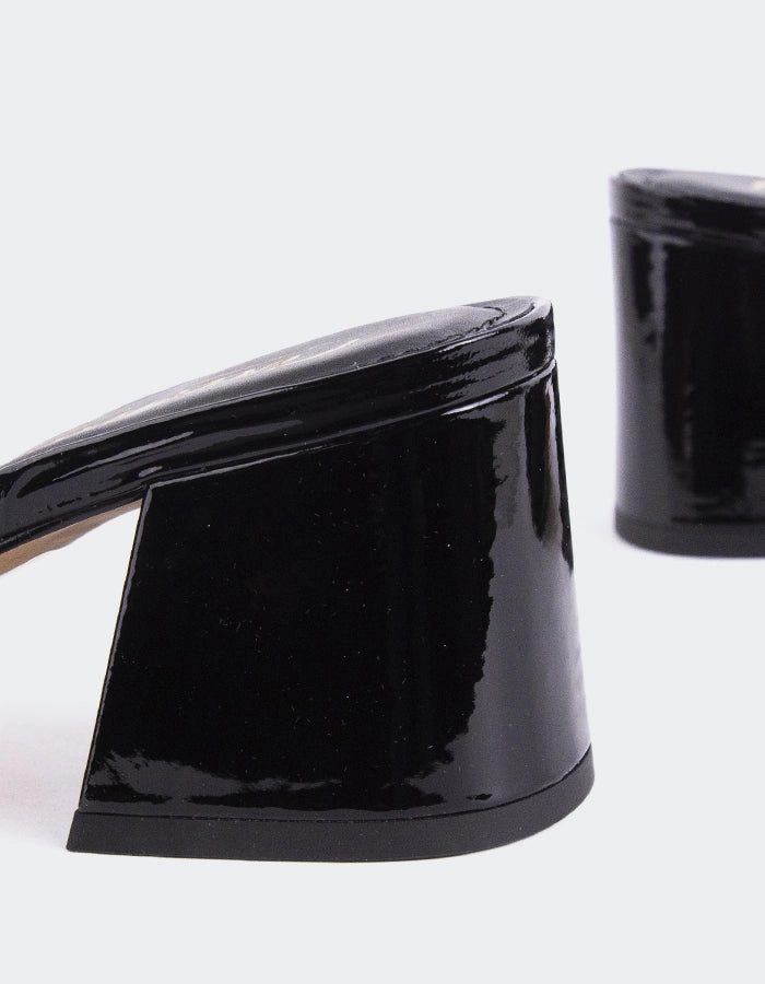 Clarabelle Black Patent Elastic Sling Relax Foot