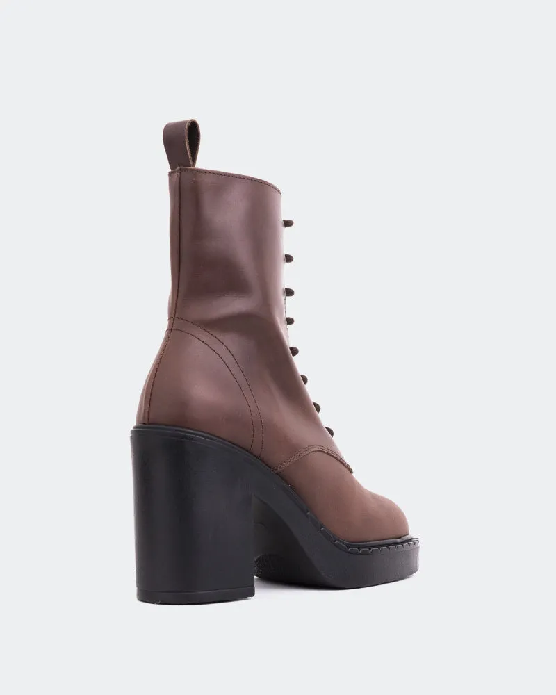 Outdoor Essential Maldon Brown Leather