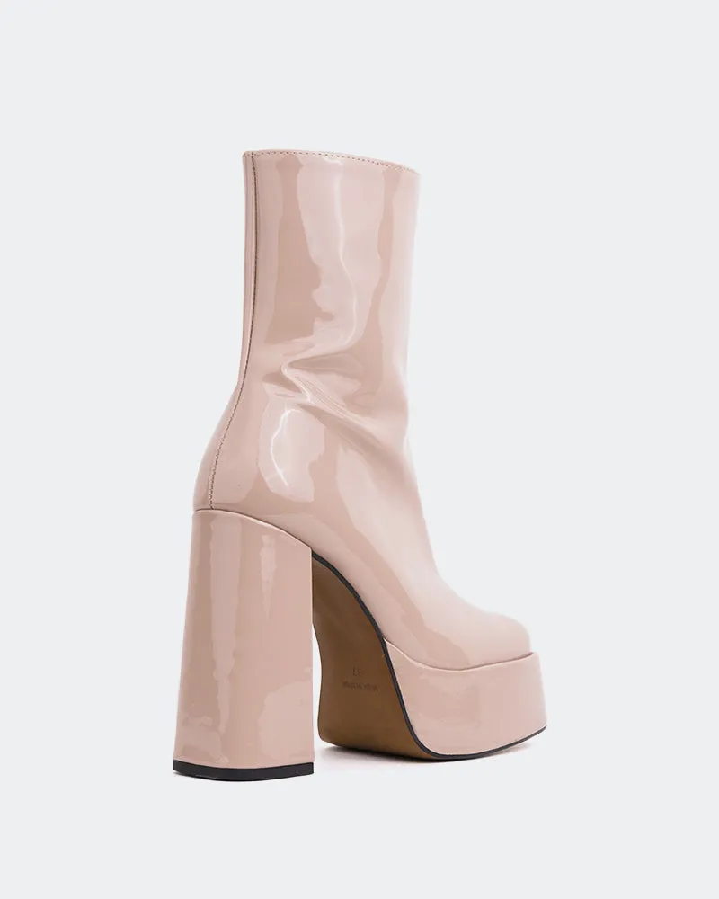 Cold Outfit Stiletto Heel Cloud Taupe Patent