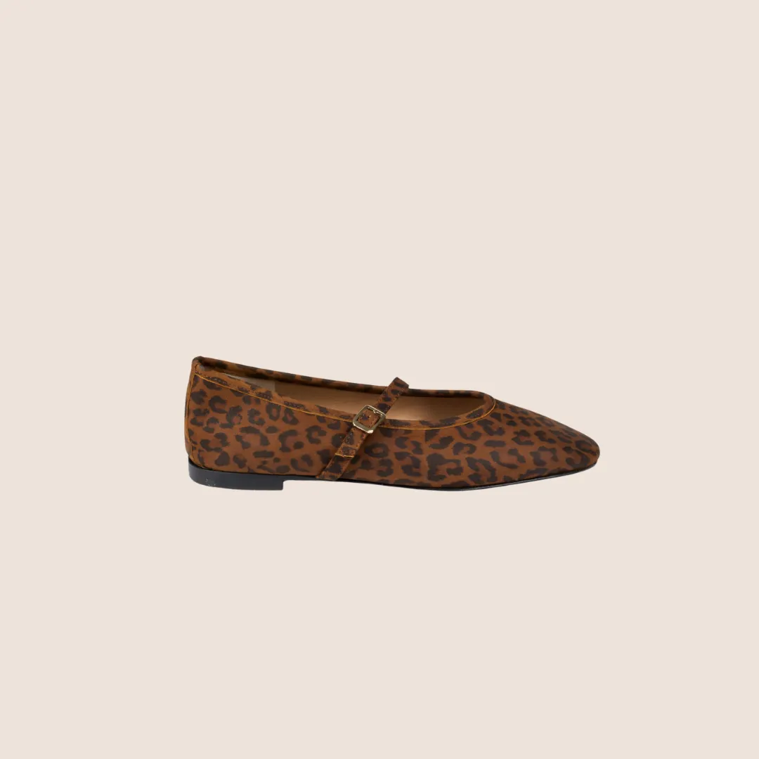 Cori - Leopard Suede Dock Style