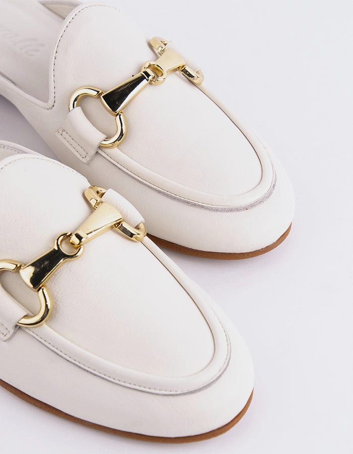 Nefeli Ice Leather waterproof Low Profile Design