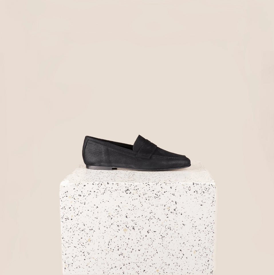 Lodi Due - Black Diamond Versatile Shoes
