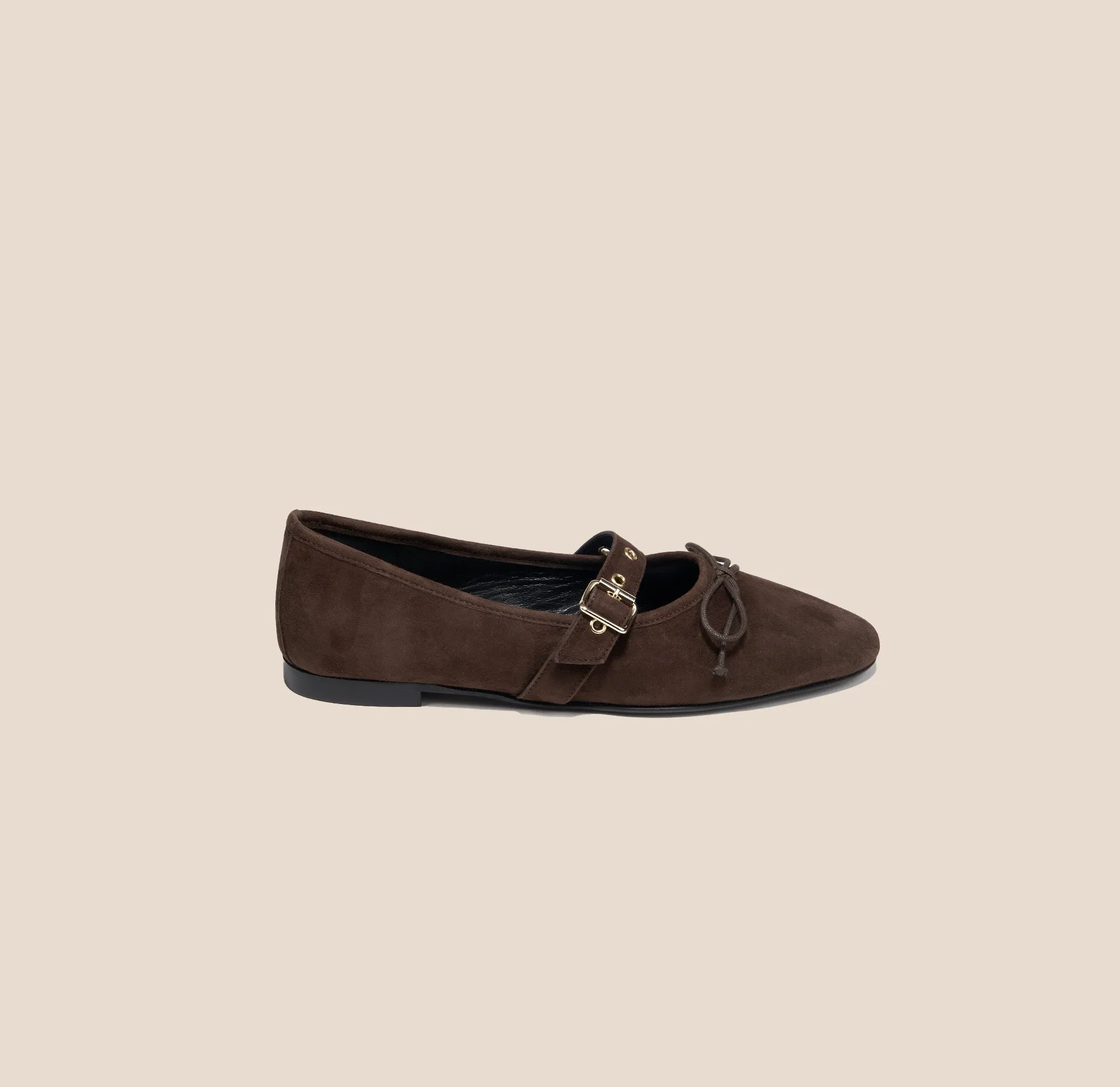 Como Buckle - Chocolate Suede Peak View Effortless Fashion