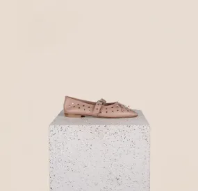 Como Buckle - Nude Studs Comfortable Support