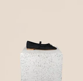 Como Strap - Perforated Black Cozy Flats