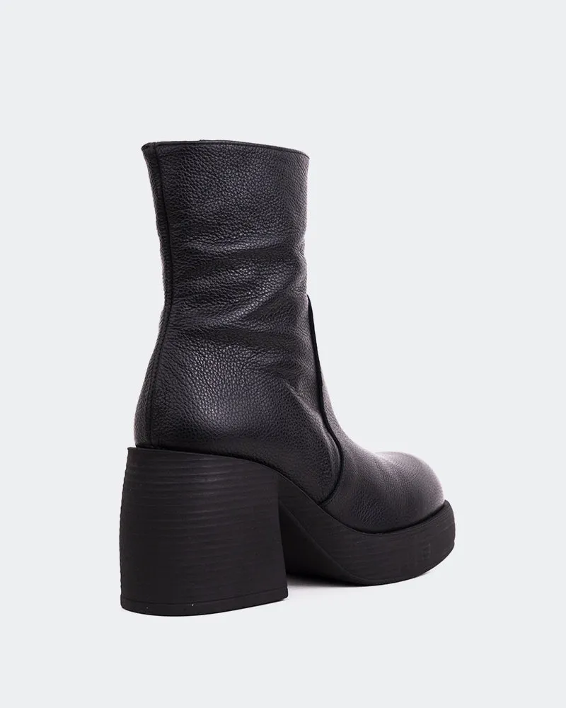 Chamonix Black Leather All-Purpose Fashion