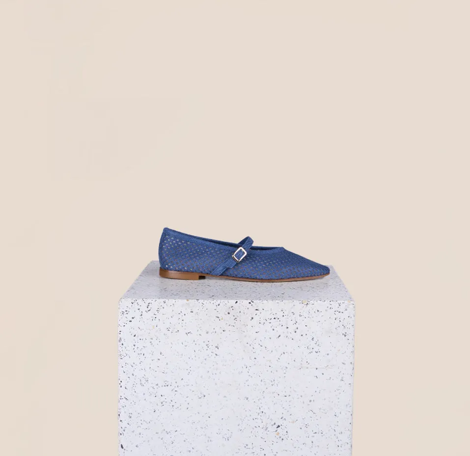 Everyday Look Run Glow Cori - Perforated Dark Denim