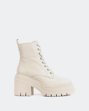 Cornwall Off White Leather Travel Pair light texture