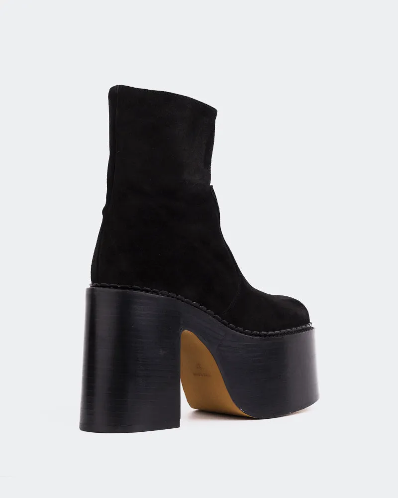 Gunner Black Suede Quick Step Fashion