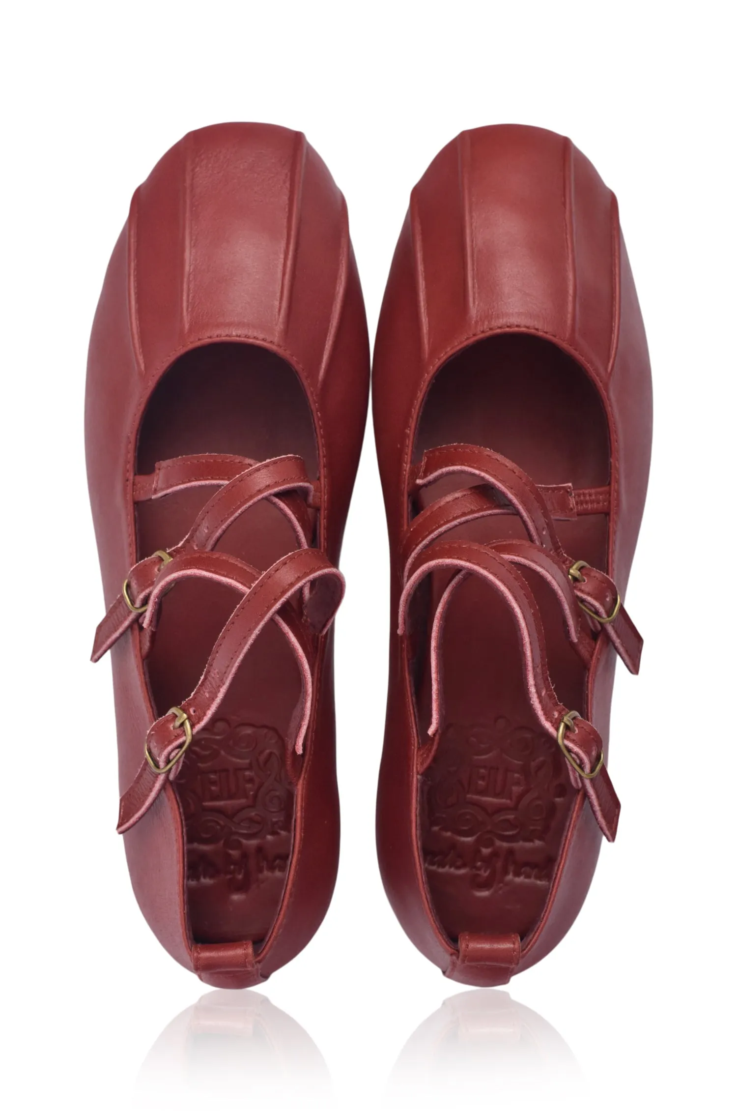 Obsession Criss Cross Leather Flats Good Grip