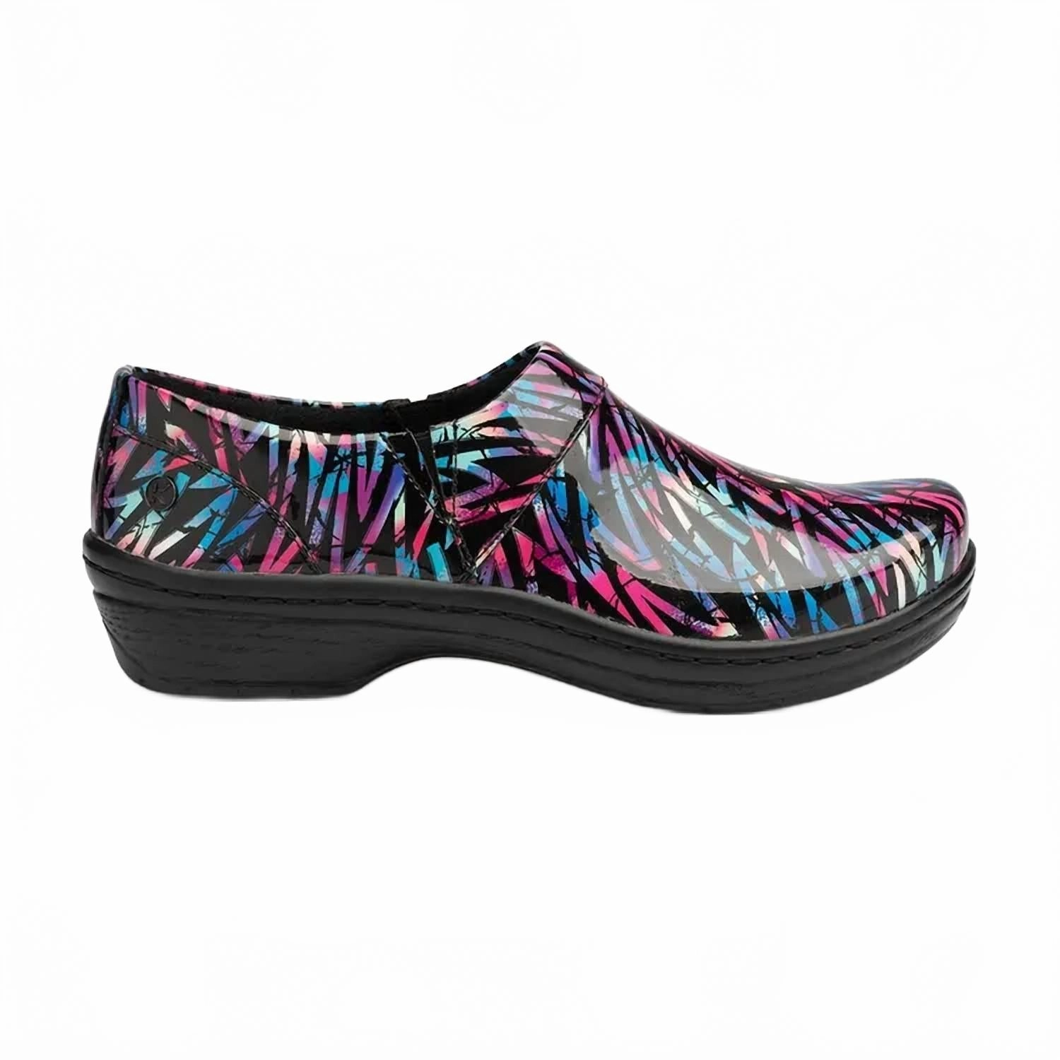 Women's Mission Shoe In Grunge Patent Flexible Movement