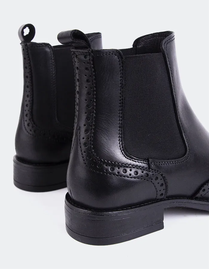 Debree Black Leather All Daychic