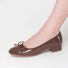 Majo Coco Music Glow Shock Absorbing Footwear