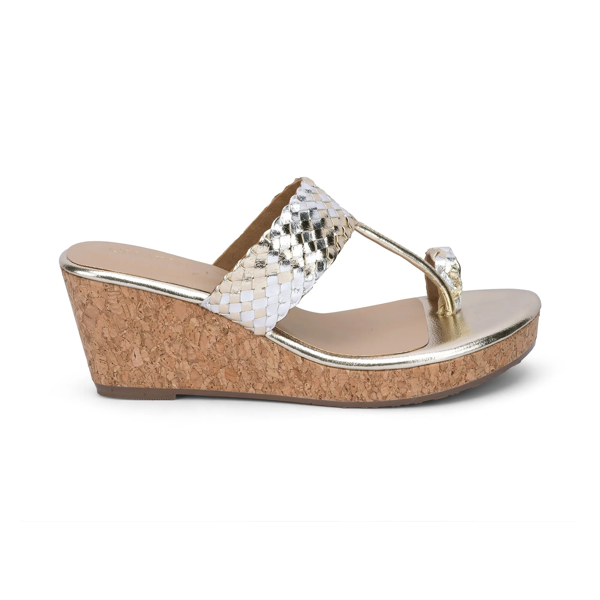 CHANDNI- GOLD KOLHAPURIS Gala Night Soft Edge