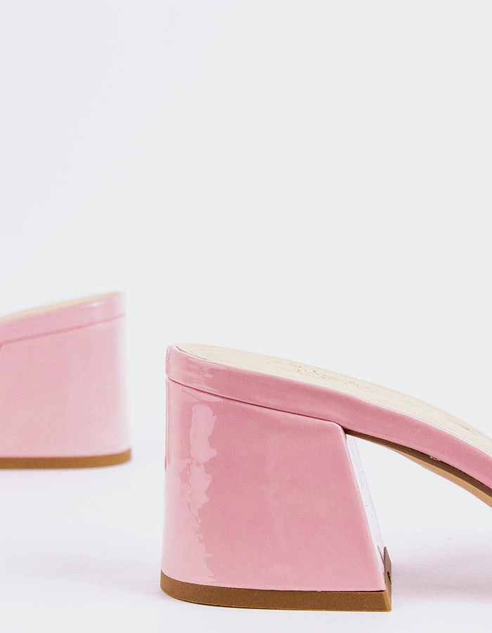 Simple Relax Sandal Comfortable Cushion Clarabelle Pink Patent