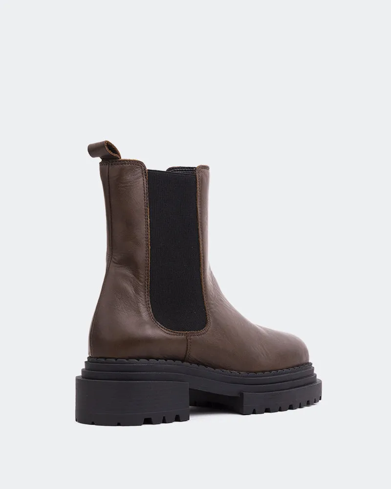 Pacio Brown Leather All-Weather Wear