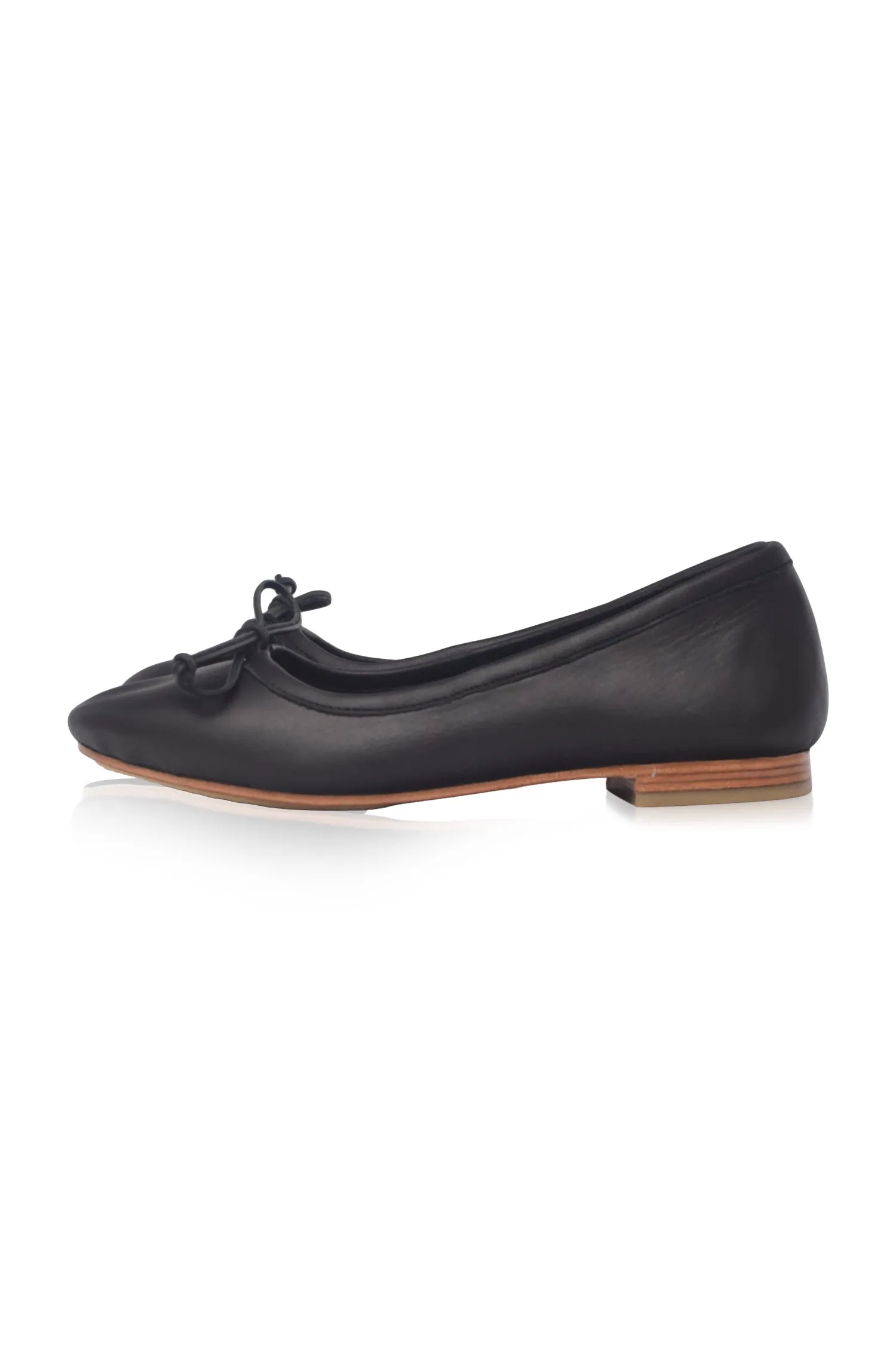 Elaria Classic Leather Ballet Flats Fair Day