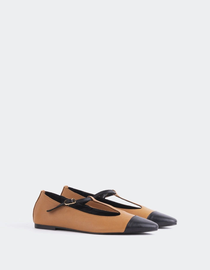 Elara Tan Black Leather Sustainable