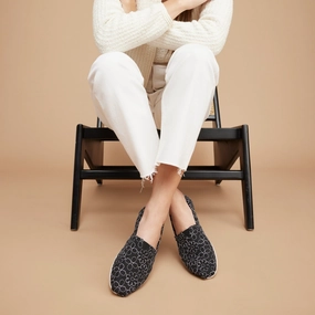 Alpargata Black Quilted Daisy Path Guard Quick Path