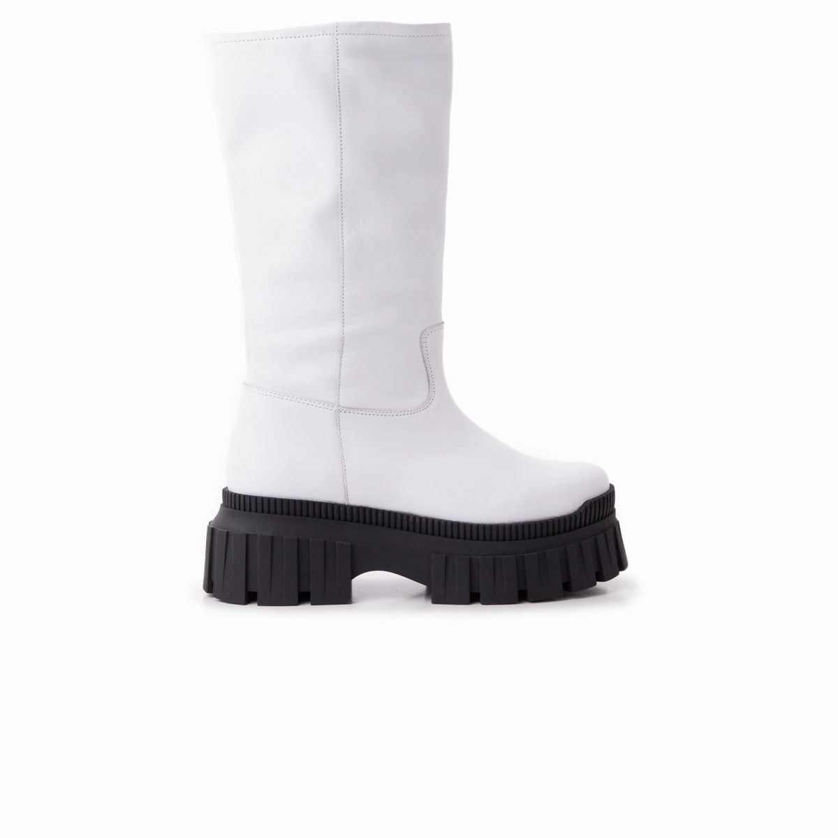 Seamless Comfort All Day Wear Rugged Built Rainy Day Commuter Eloise White Leather