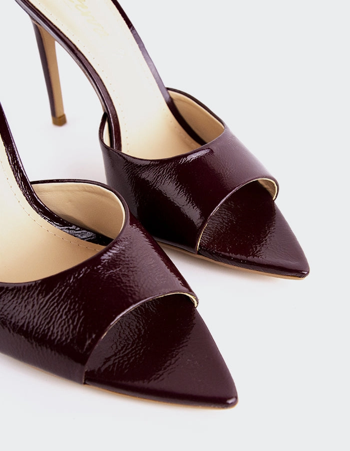 Weekend Casual Unique Design Thelma Brown Naplack