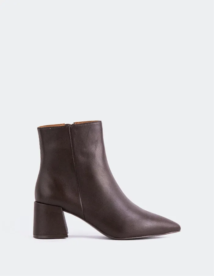 Comfort All-Day Eugenie Brown Leather