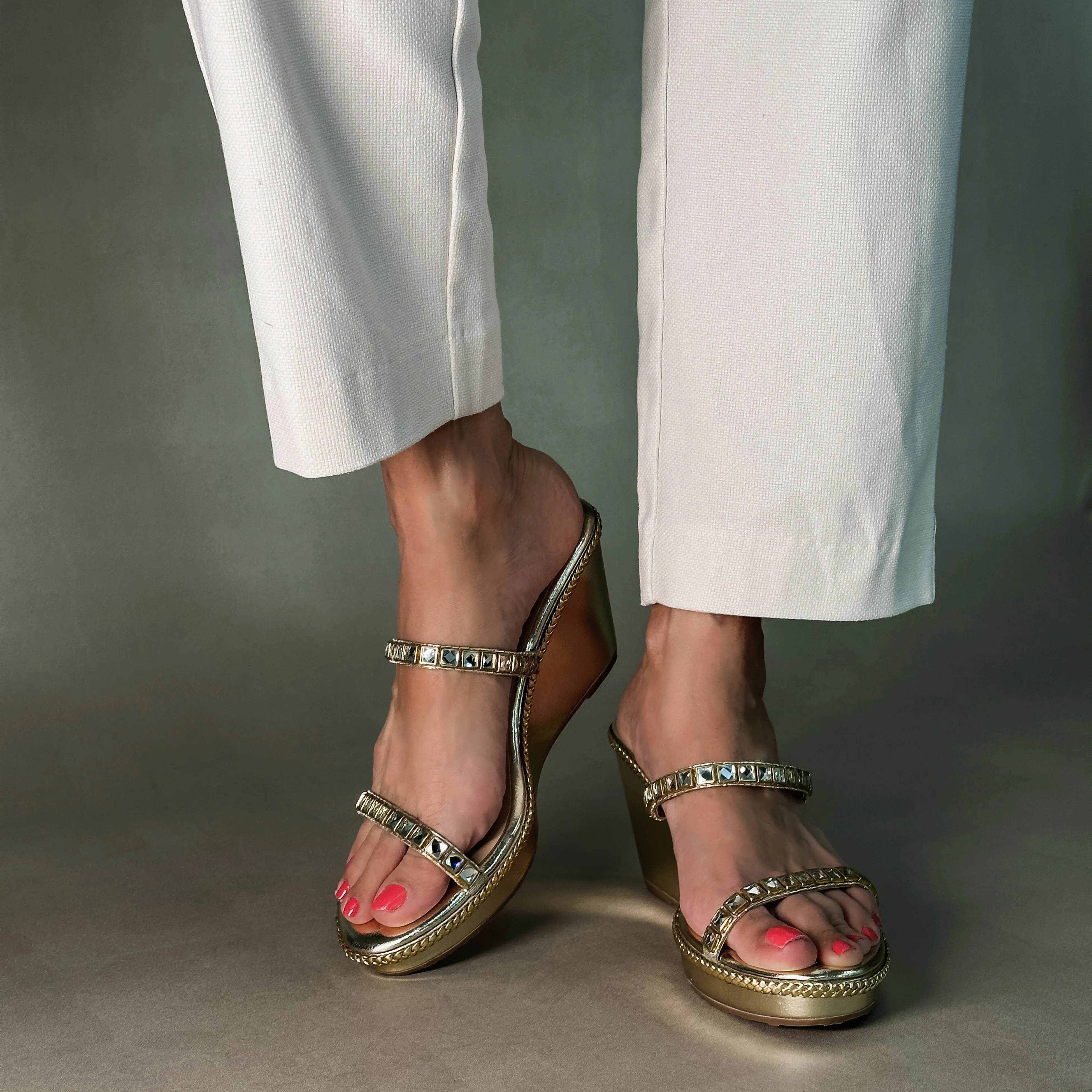 ZOYA- GOLD WEDGES Energy Return Heel Design Impact Resistant Design