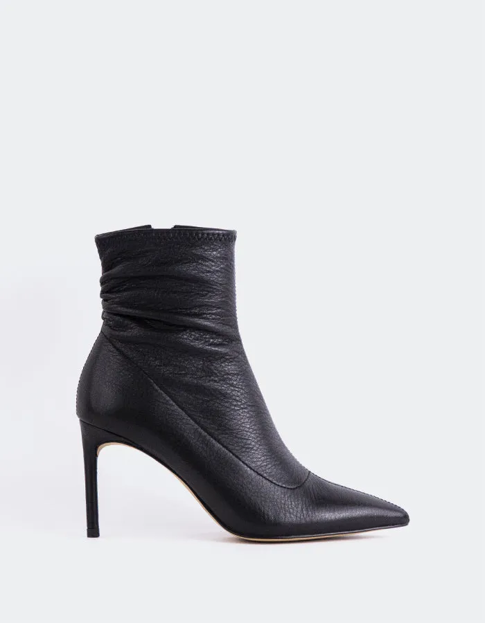 Practical Style Spring Vibe Farron Black Leather