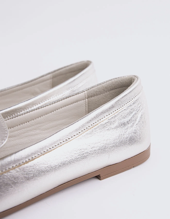 Low Maintenance Brescia Silver Metal