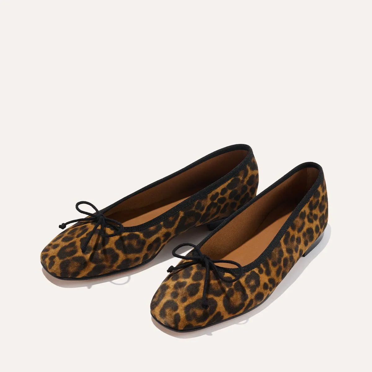 The Fonteyn - Leopard Suede Effortless Comfort