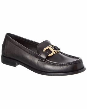 Ferragamo Gancini Leather Loafer Strong Step Neutral Mood