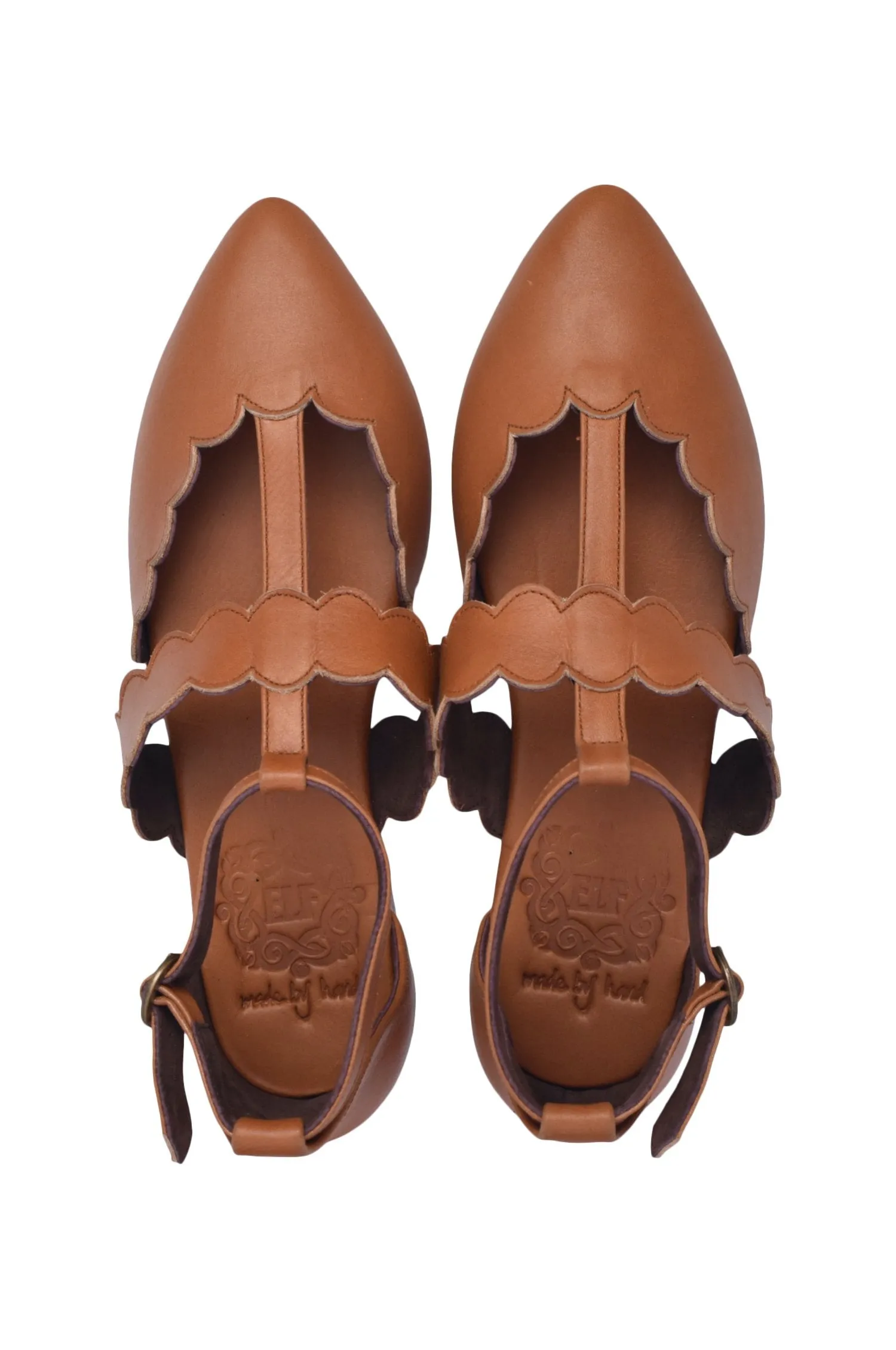 Gardenia Pointy Toe Leather Flats Well crafted