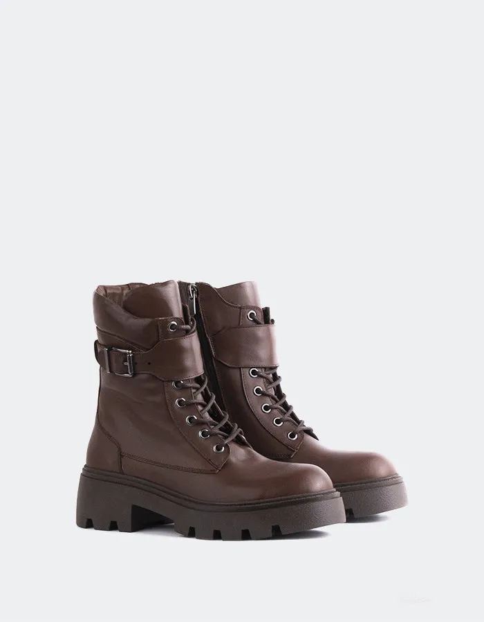 Flensburg Brown Leather Work-Ready Look